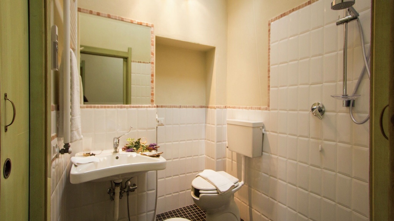 Photo of Bathroom in Barchi