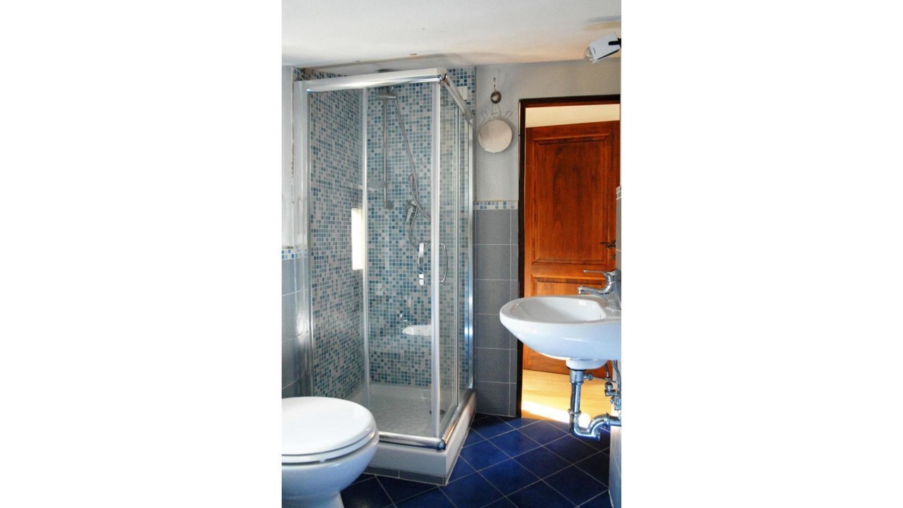Photo of Bathroom in Cortona