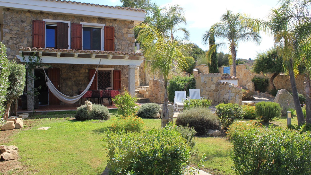 Photo of Patio Balcony in Cala Sinzias