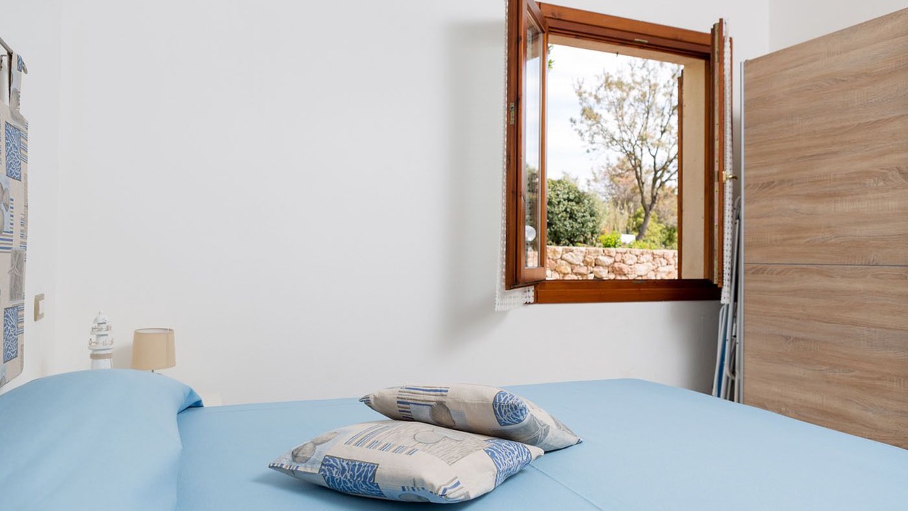 Photo of Bedroom in Rena Majore