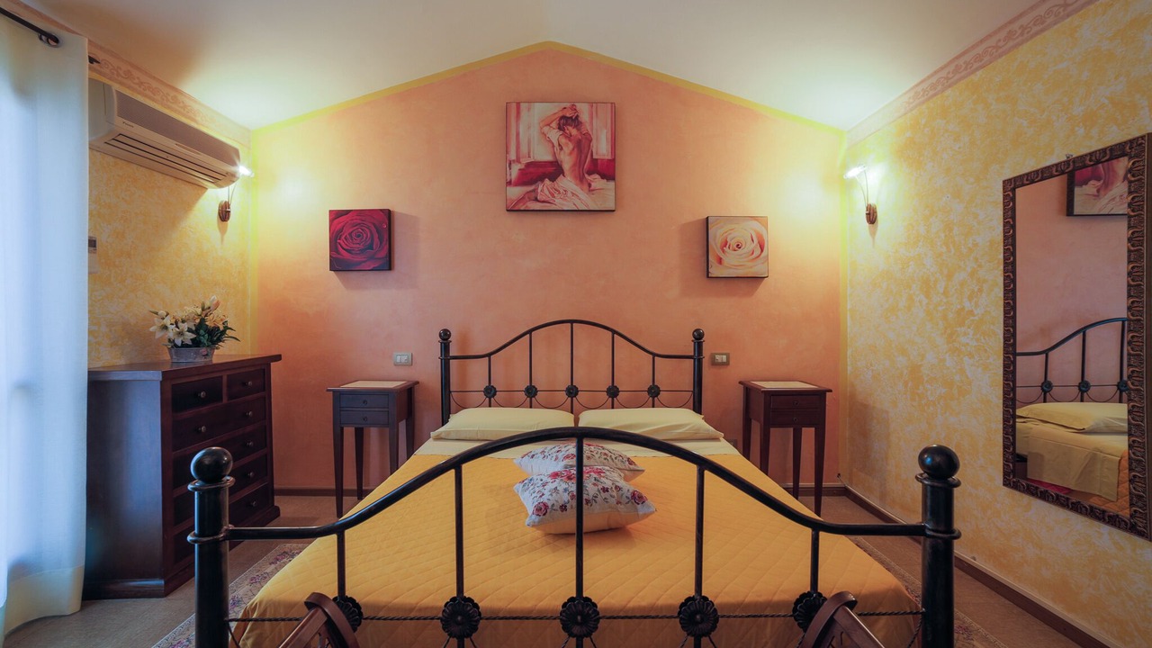 Photo of Bedroom in Bovara