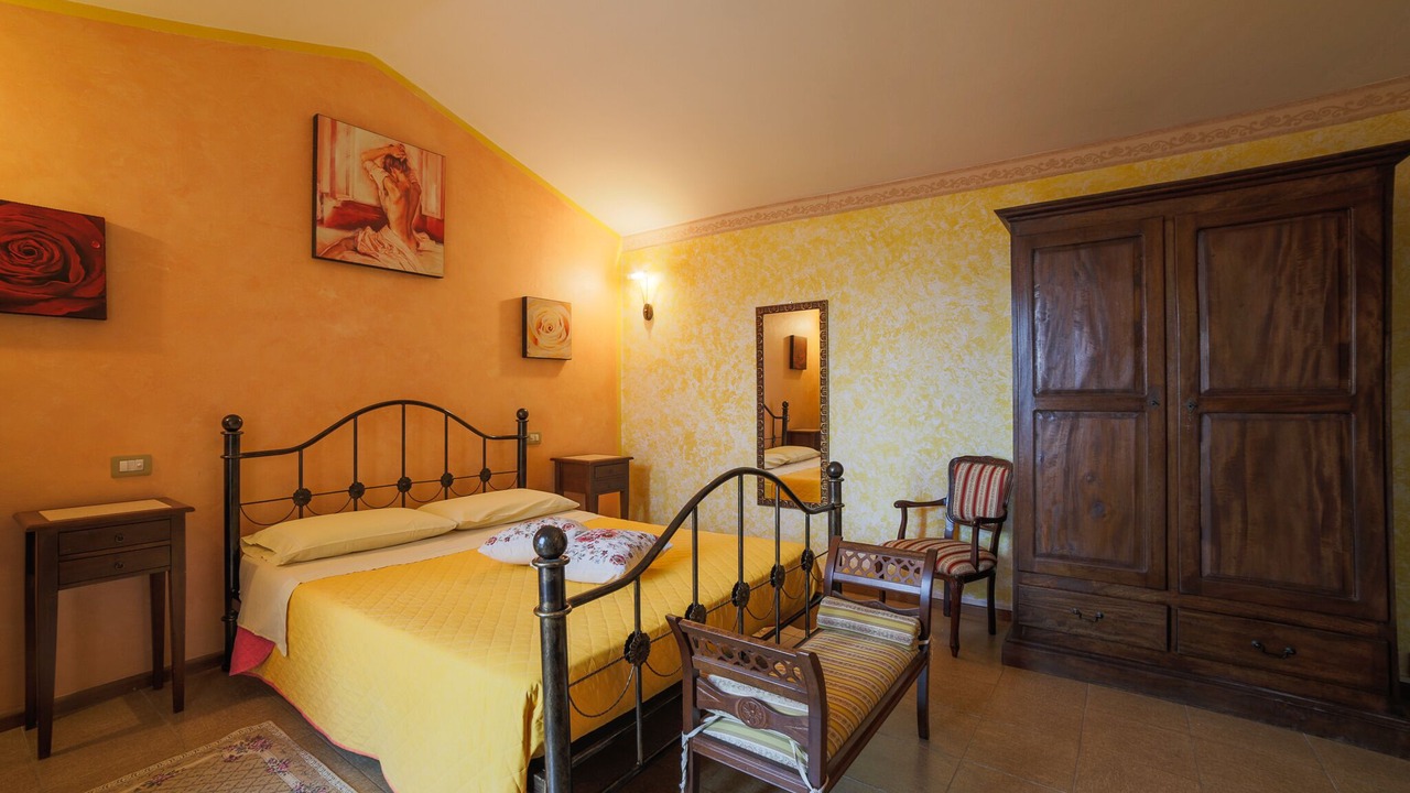 Photo of Bedroom in Bovara