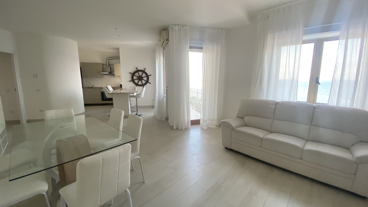 Photo of Livingroom in Crotone