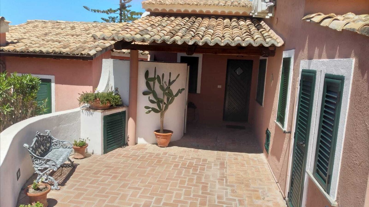 Photo of Patio Balcony in Marina di Bordila