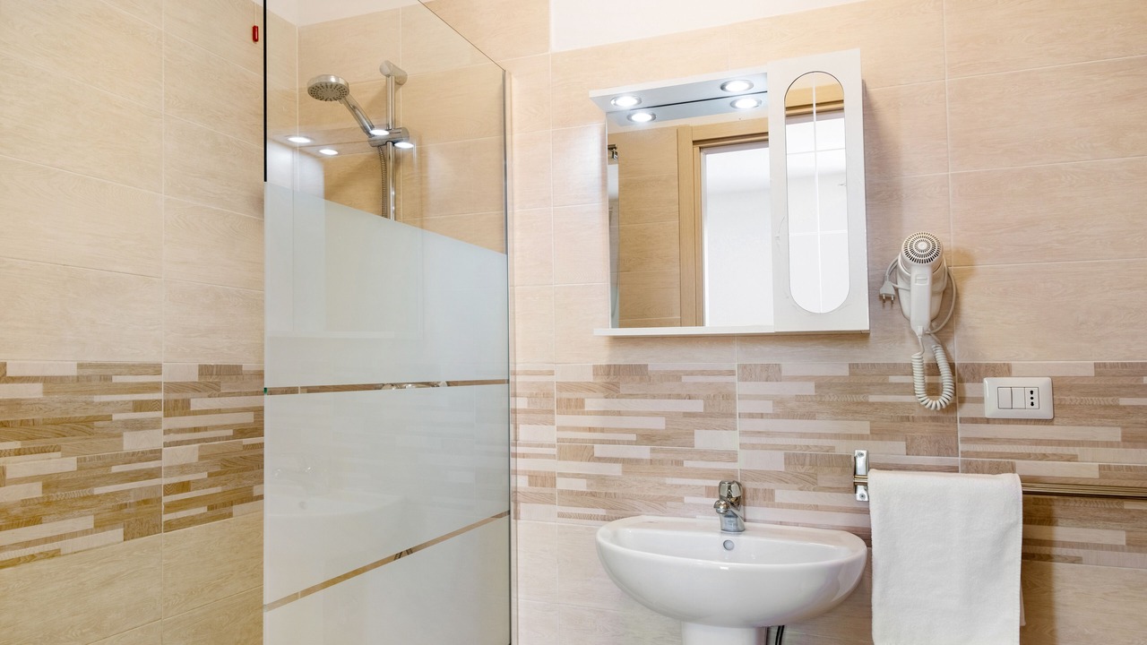 Photo of Bathroom in Peraga