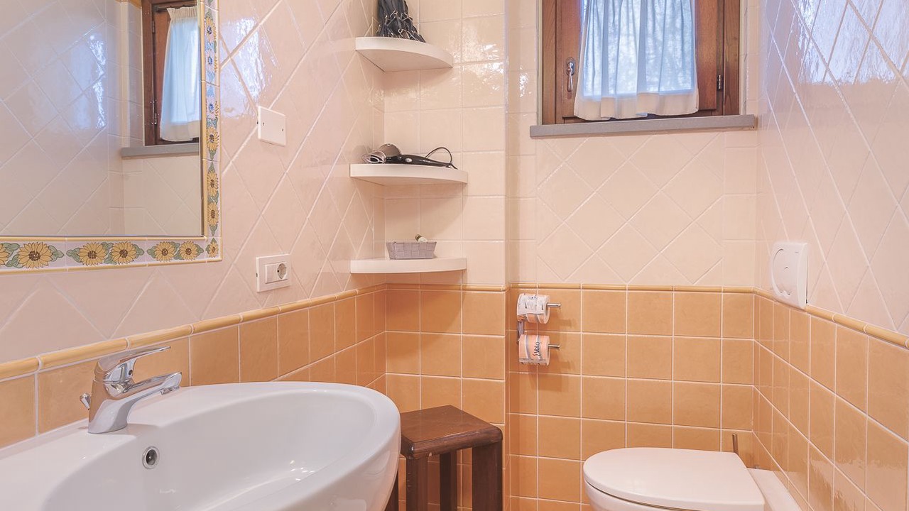 Photo of Bathroom in Sarzana