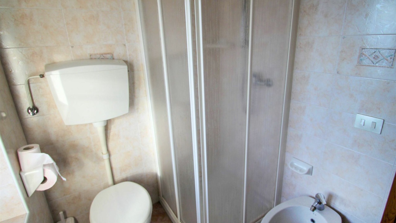 Photo of Bathroom in Cremia