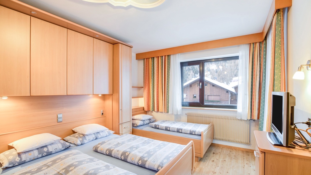Photo of Bedroom in Colfosco