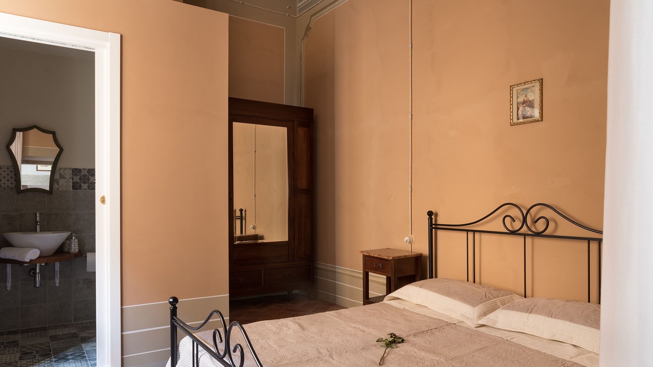 Photo of Bedroom in Montopoli in Val d'Arno