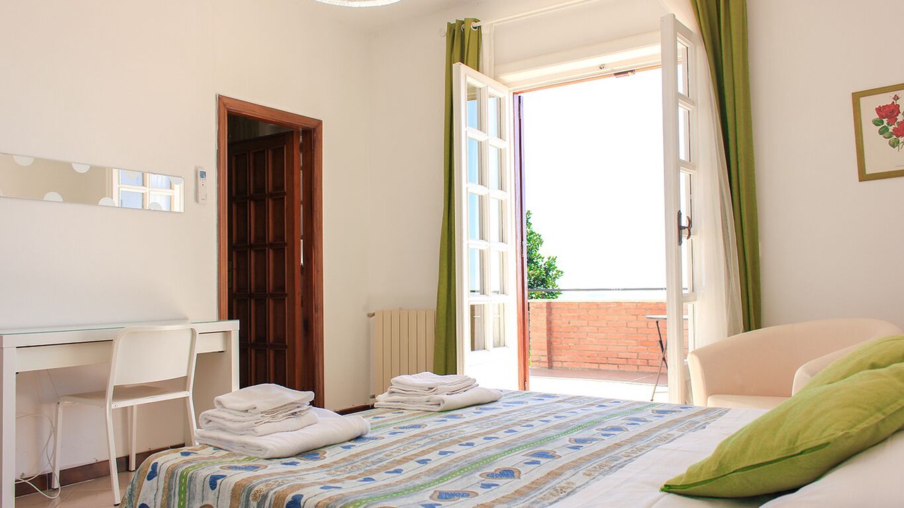 Photo of Bedroom in Formia
