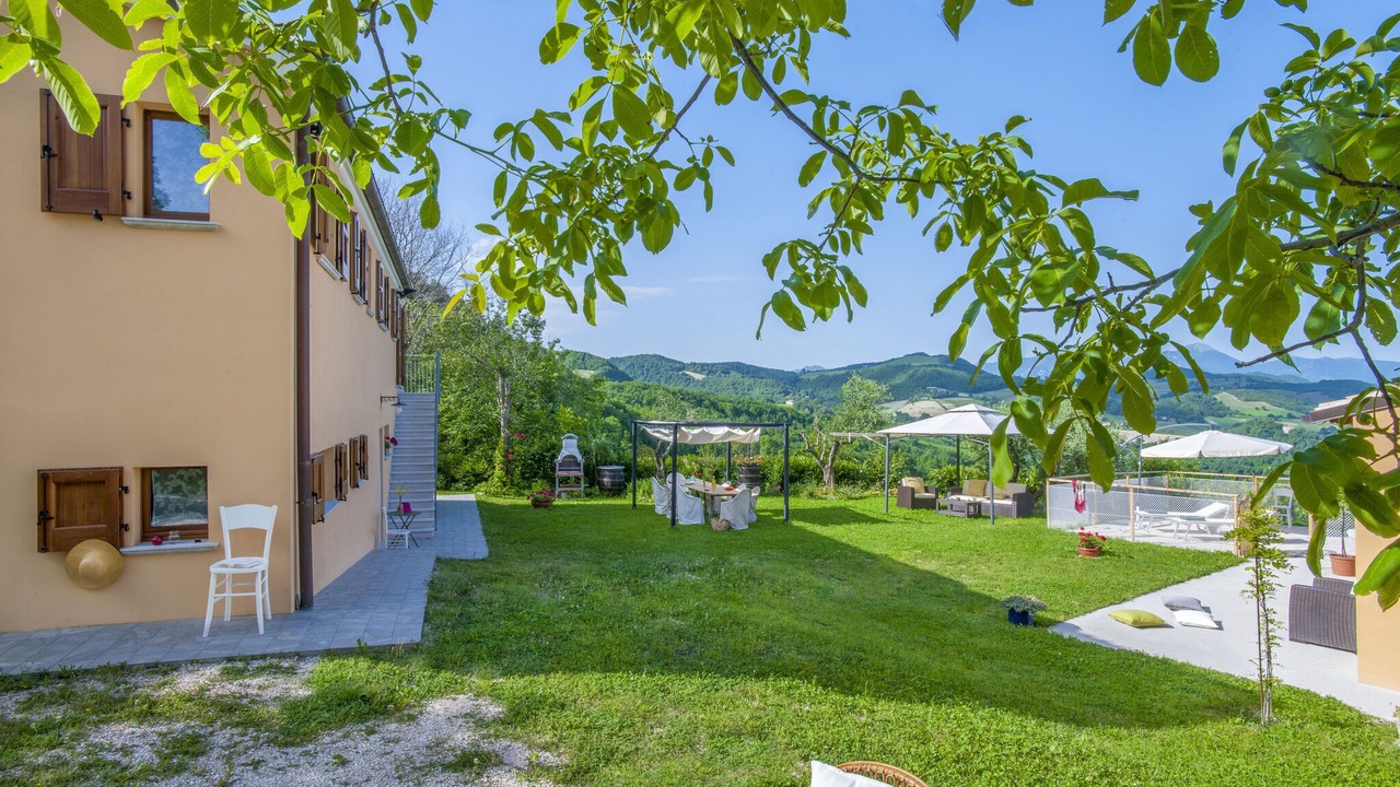 Photo of Outdoor in Pergola