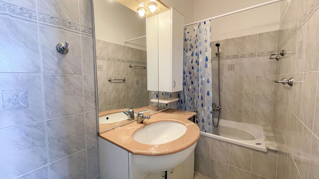 Photo of Bathroom in Ranzi