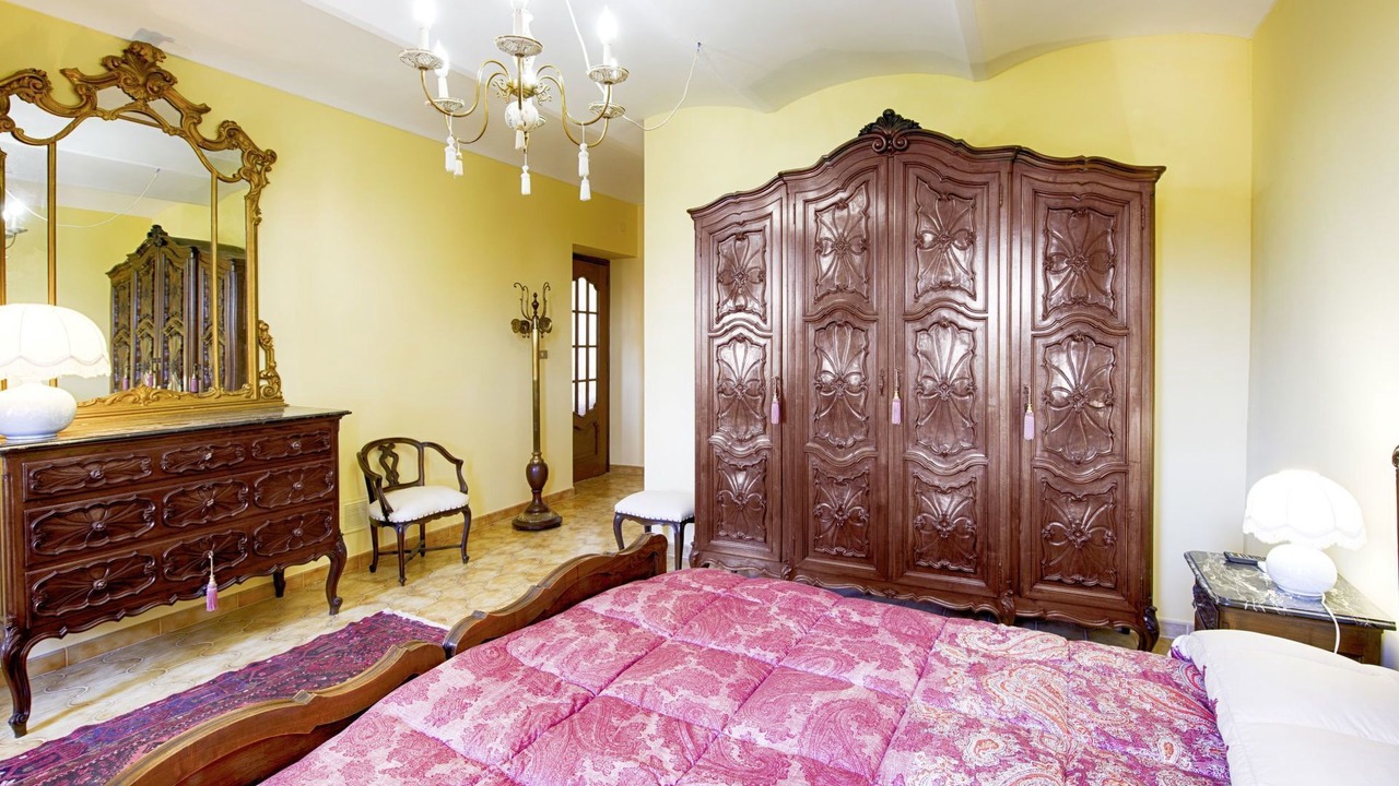 Photo of Bedroom in San Damiano dʼAsti