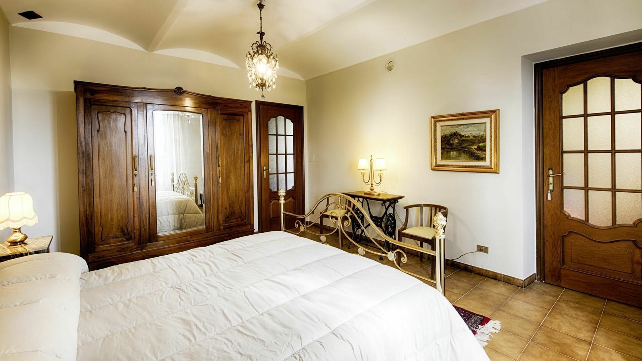 Photo of Bedroom in San Damiano dʼAsti