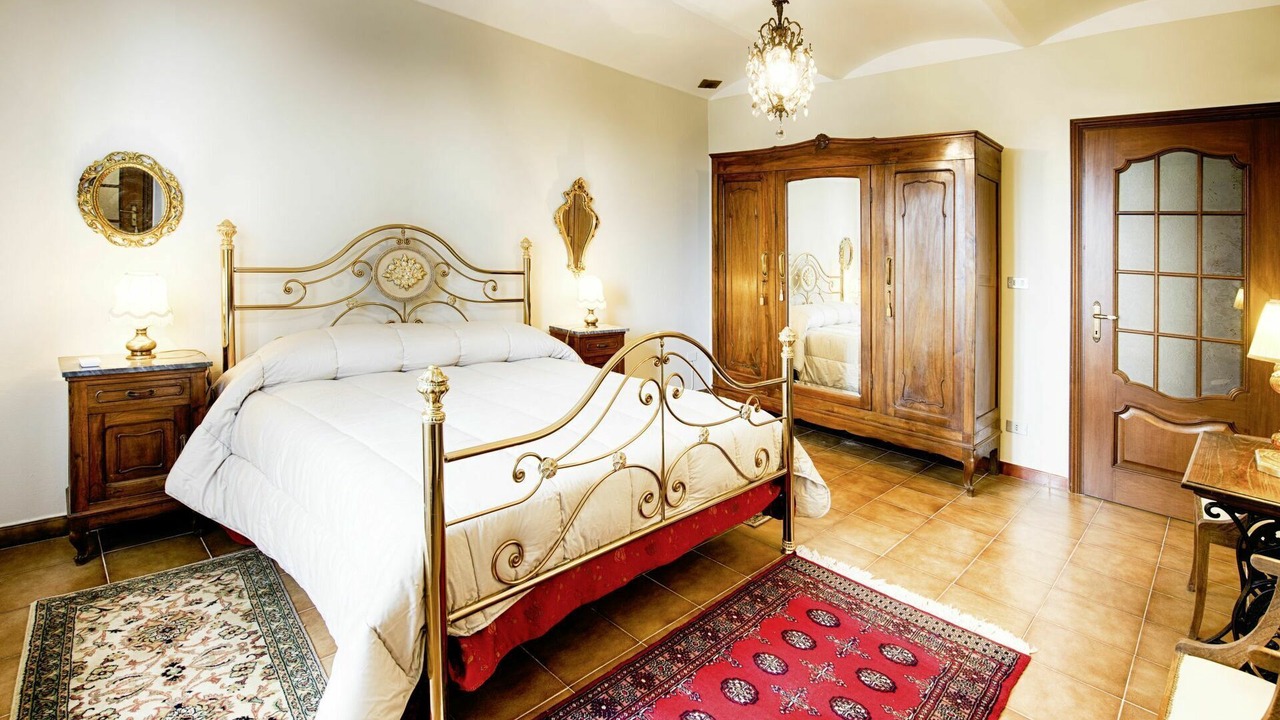 Photo of Bedroom in San Damiano dʼAsti