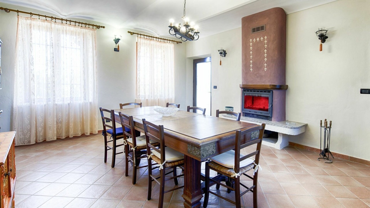 Photo of Bedroom in San Damiano dʼAsti