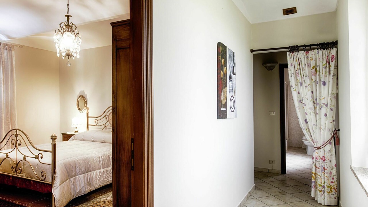 Photo of Bedroom in San Damiano dʼAsti
