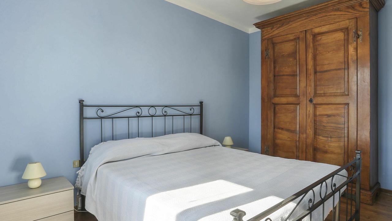 Photo of Bedroom in Villa Collemandina