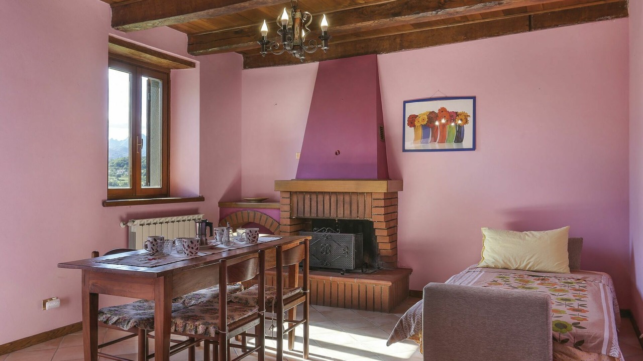 Photo of Bedroom in Villa Collemandina