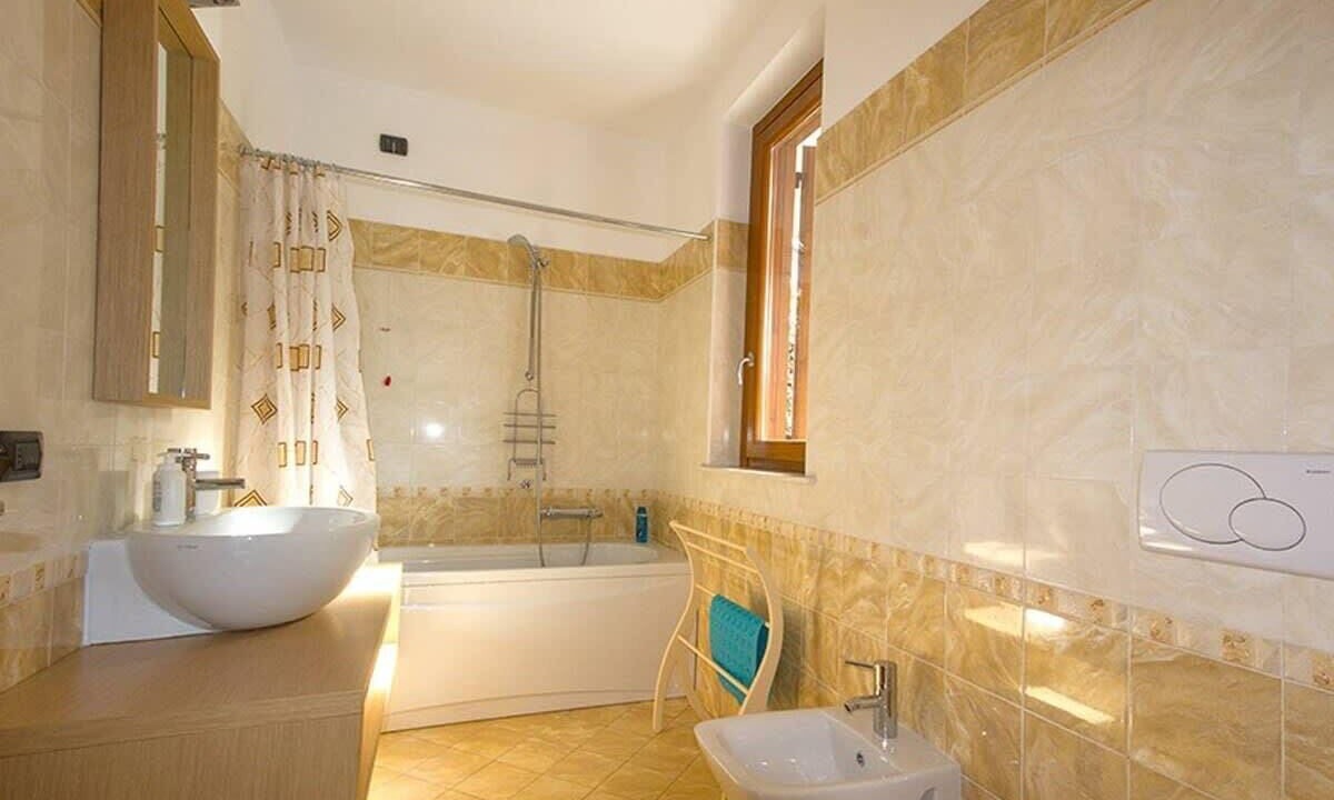 Photo of Bathroom in Brezzo di Bedero