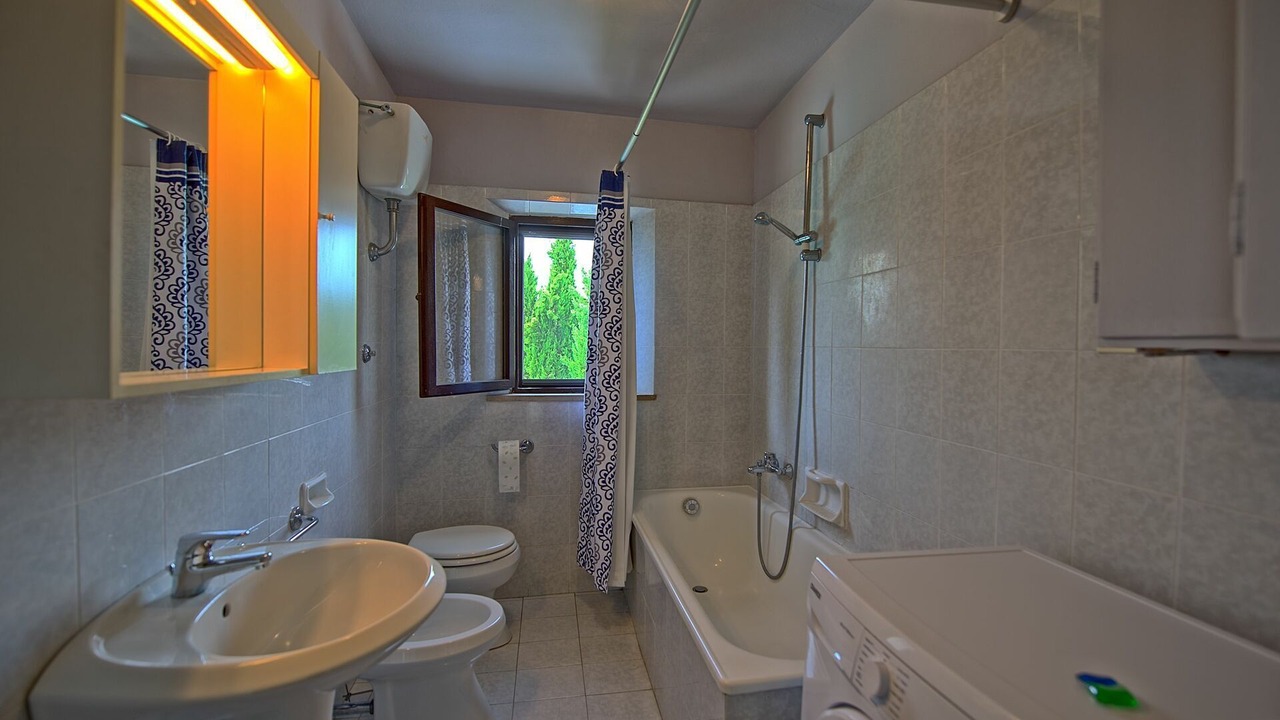 Photo of Bathroom in Lucignano