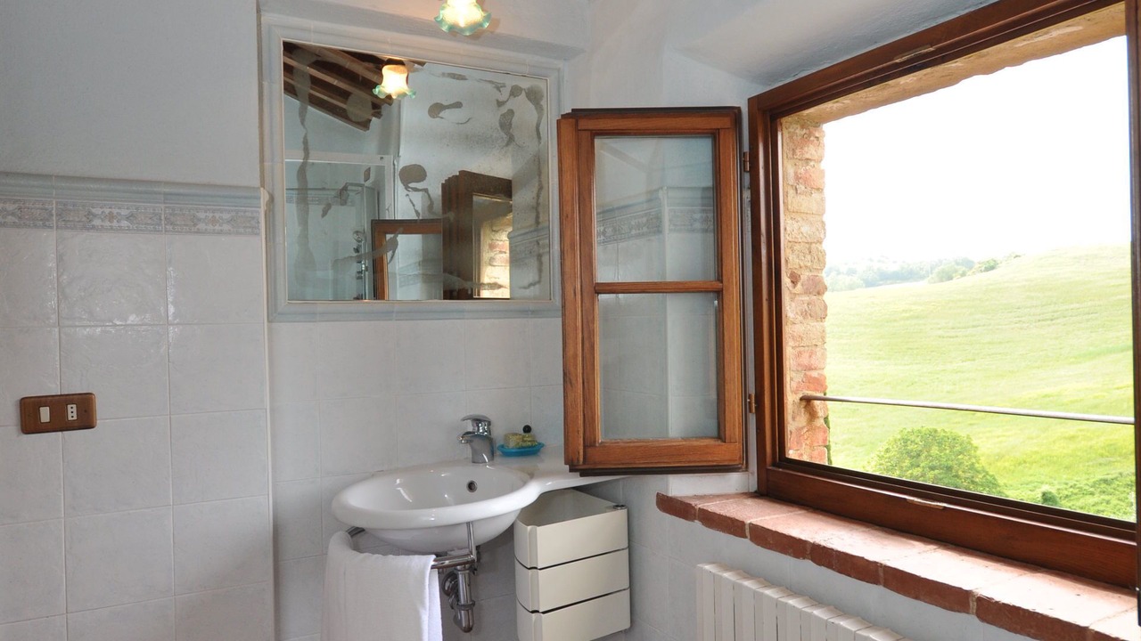 Photo of Bathroom in Trequanda