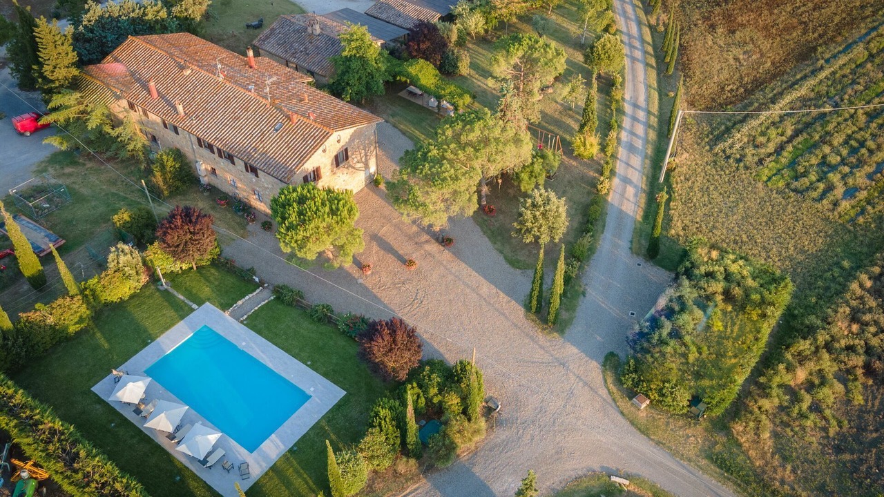 Photo of Others in Gallina