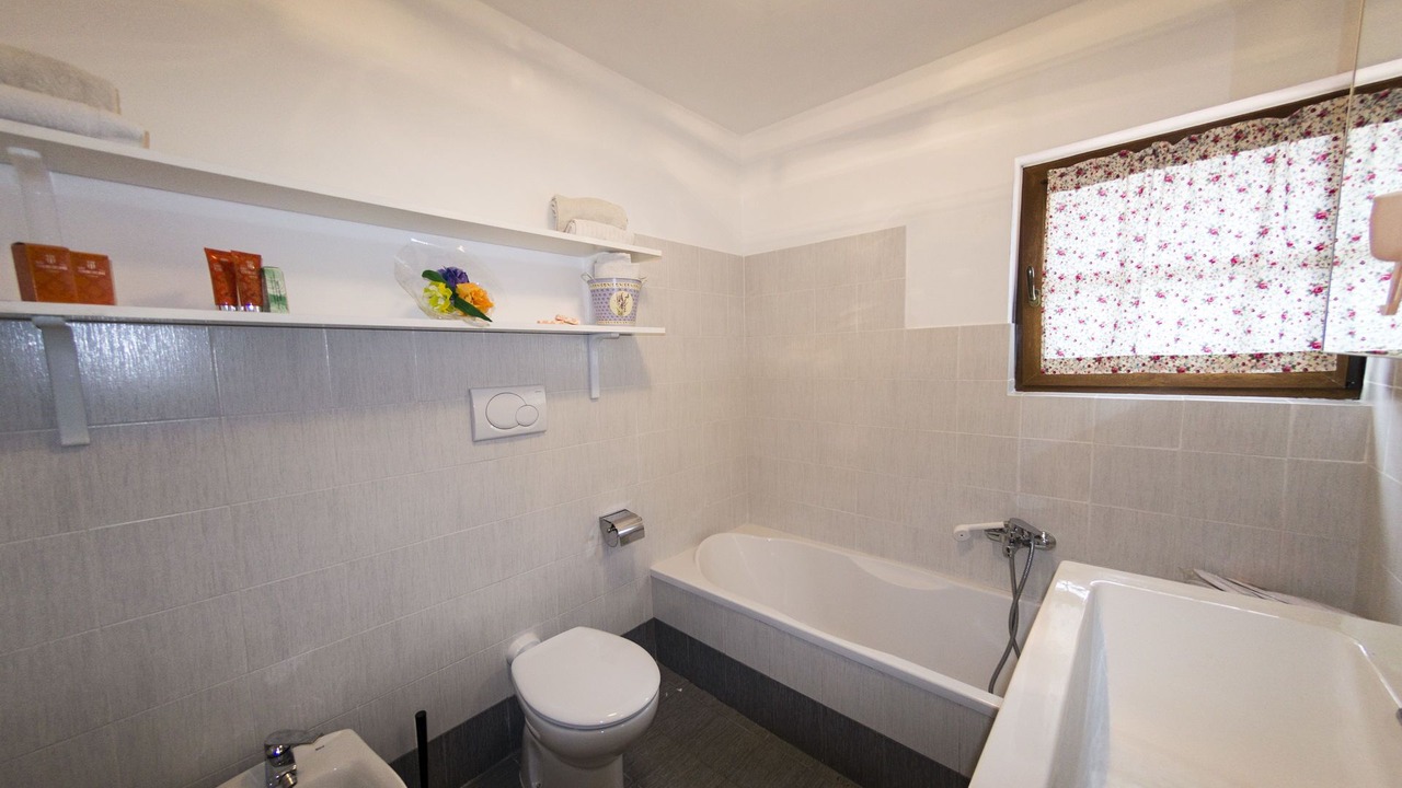 Photo of Bathroom in Castiglion Fiorentino