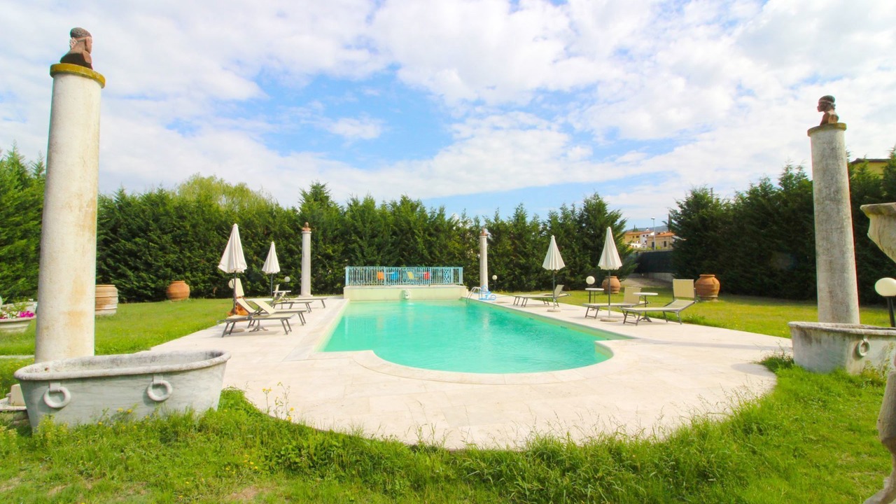 Photo of Others in Tregozzano