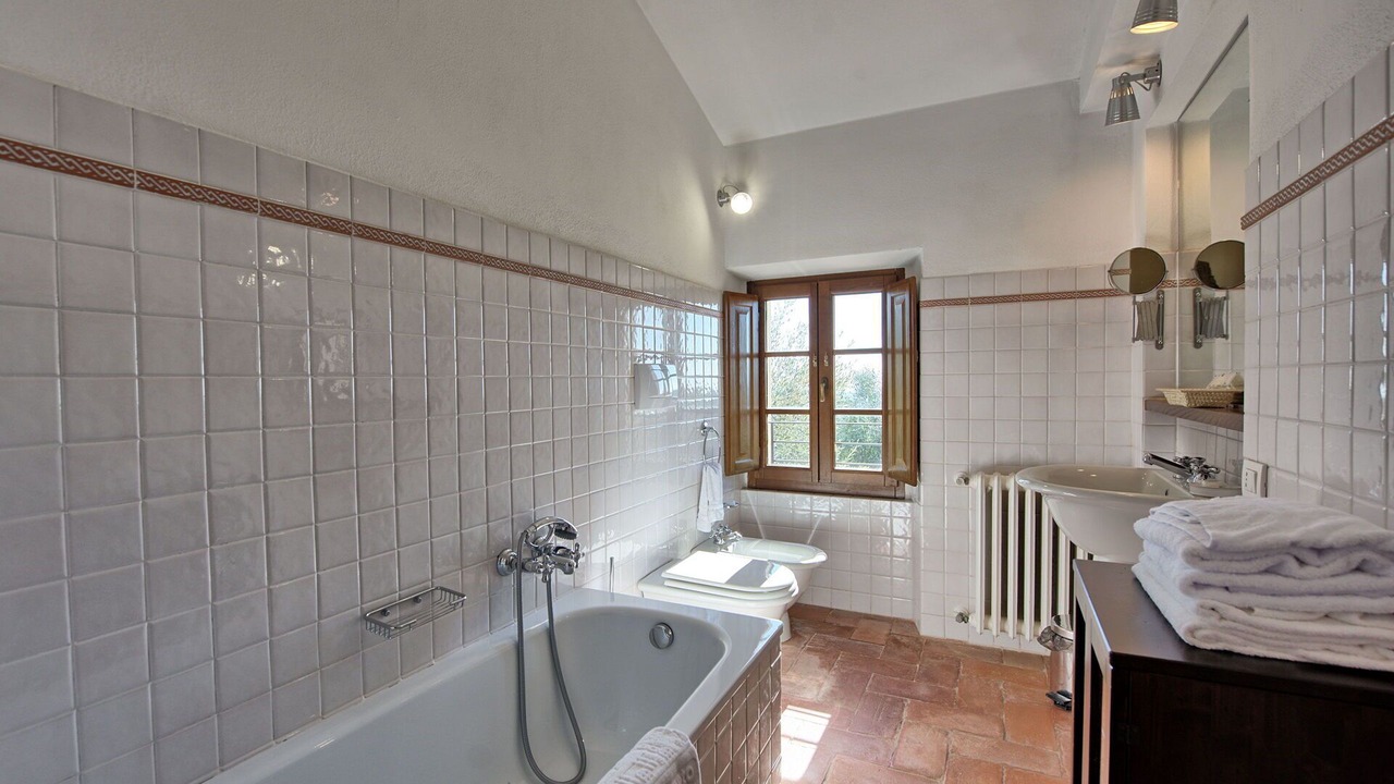 Photo of Bathroom in Castelnuovo Berardenga
