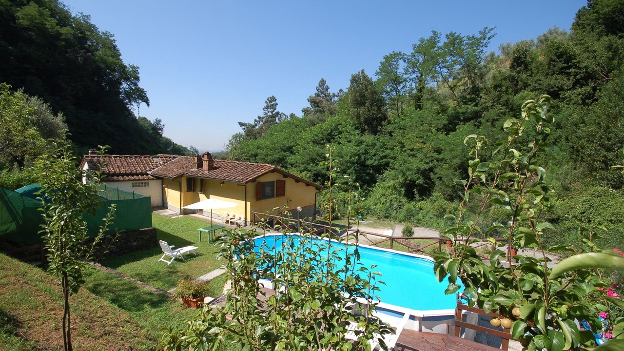 Photo of Outdoor in Massa e Cozzile