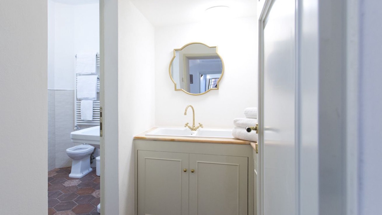 Photo of Bathroom in Siena City Centre