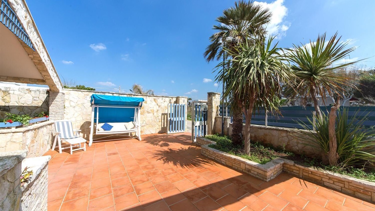 Photo of Patio Balcony in Punta Prosciutto