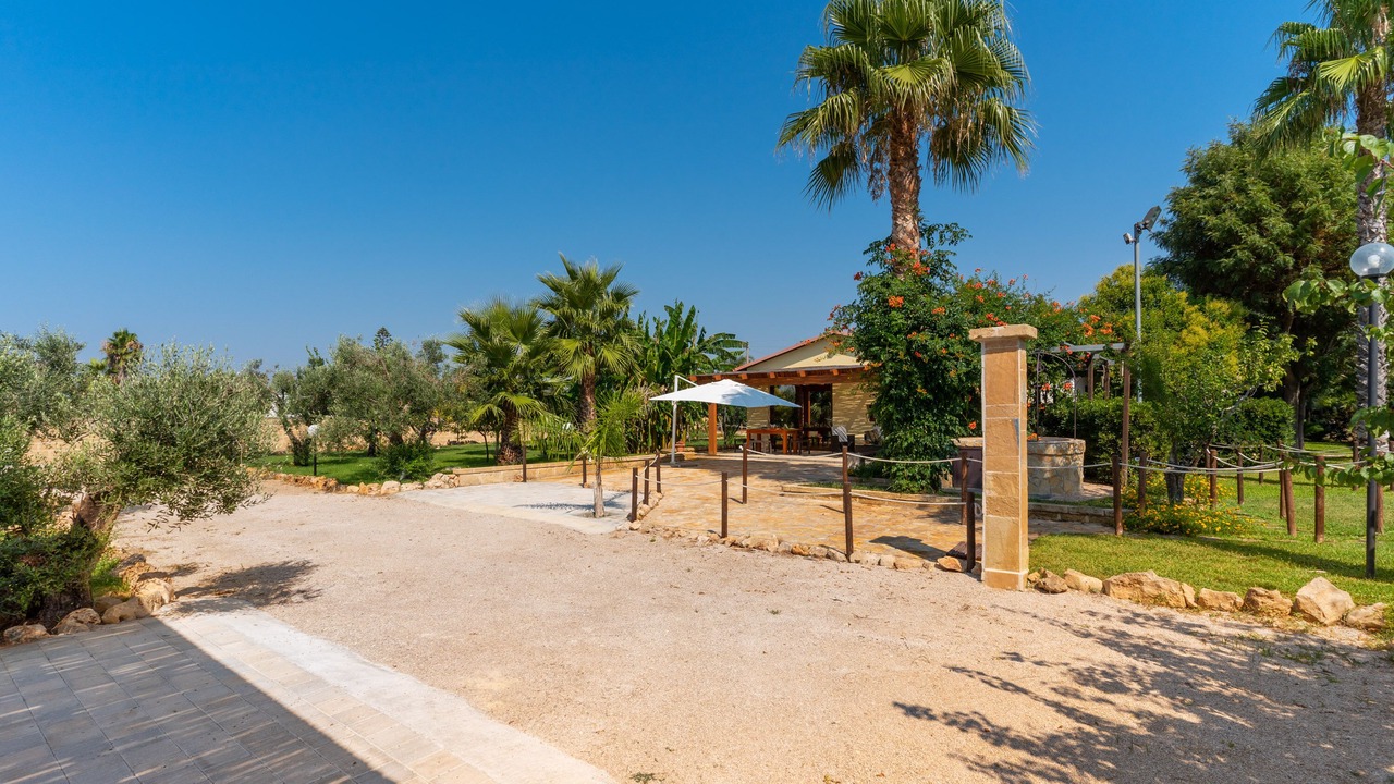 Photo of Patio Balcony in Matino