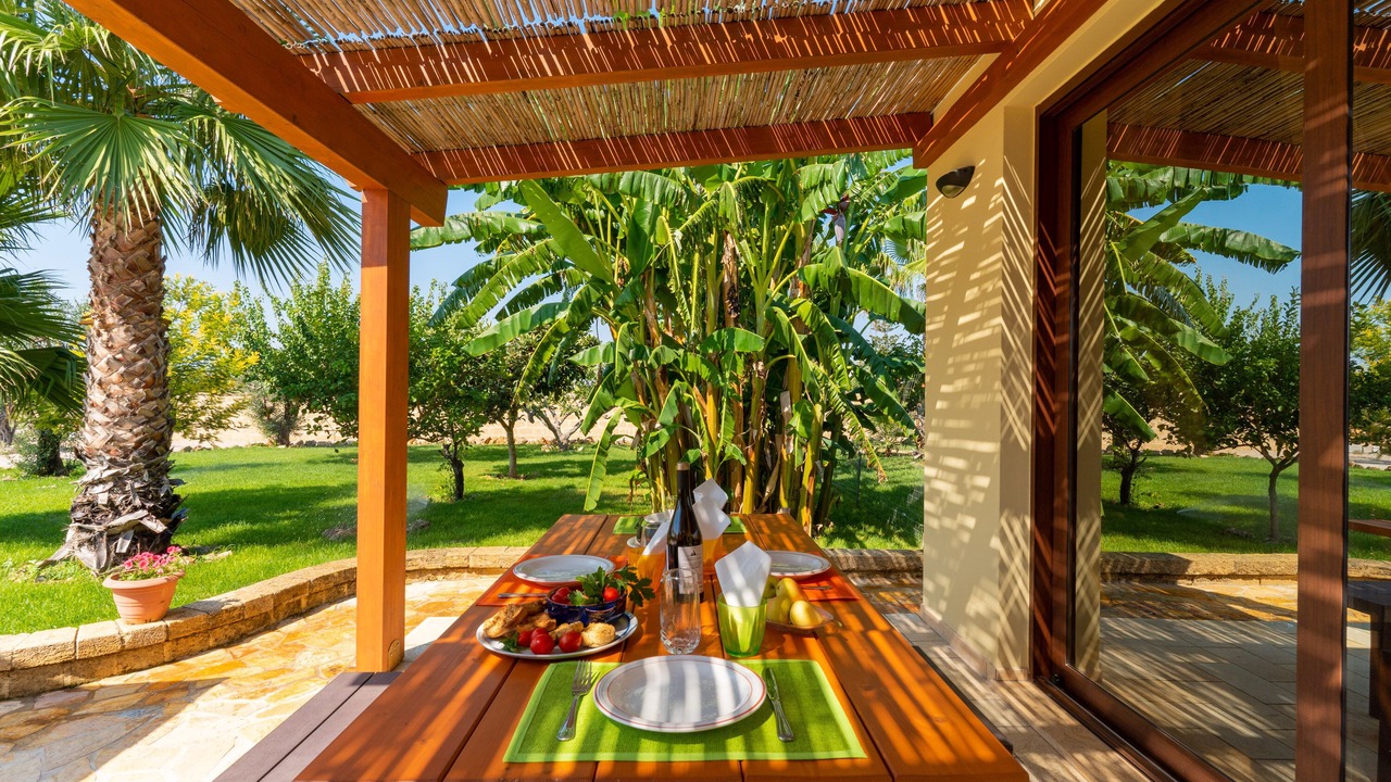 Photo of Outdoor in Matino