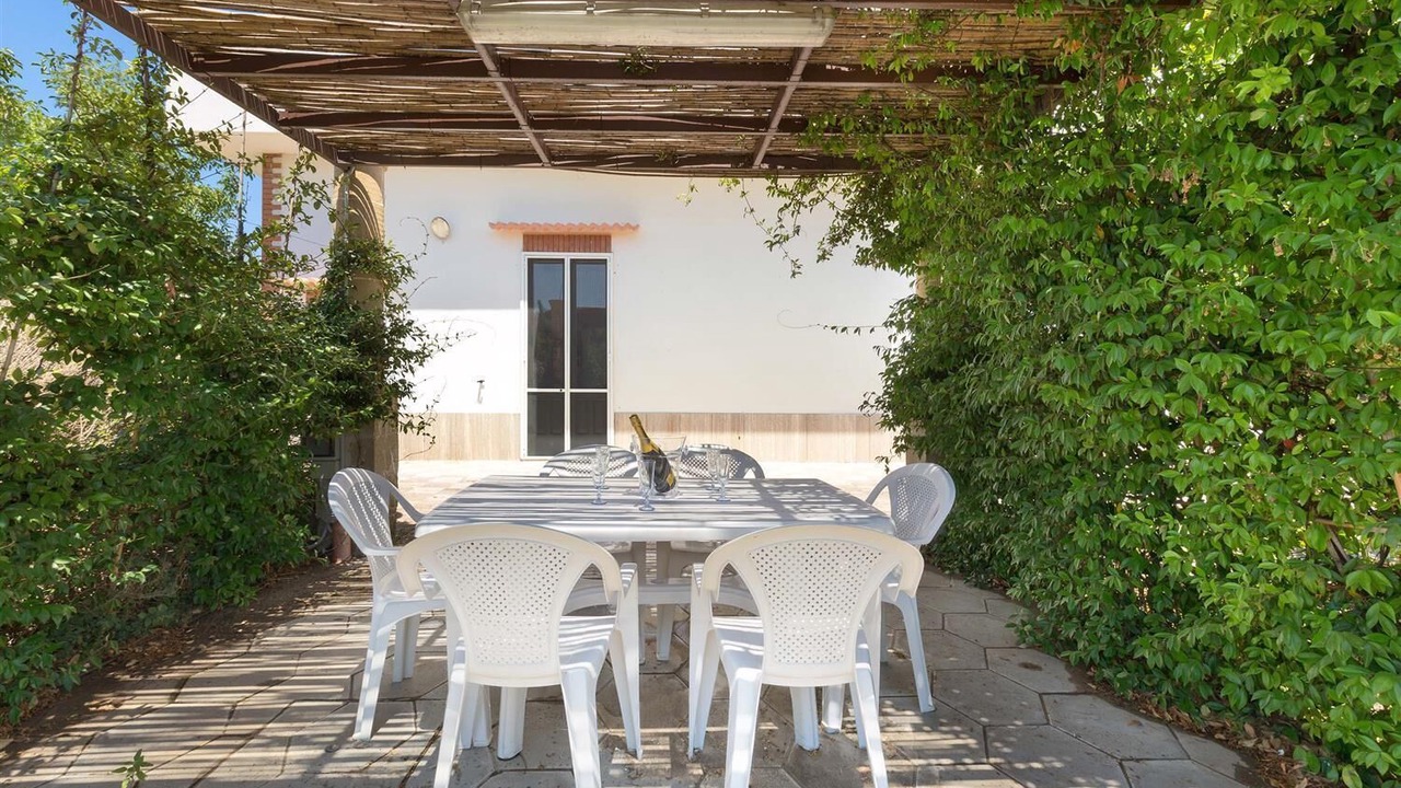 Photo of Outdoor in Matino