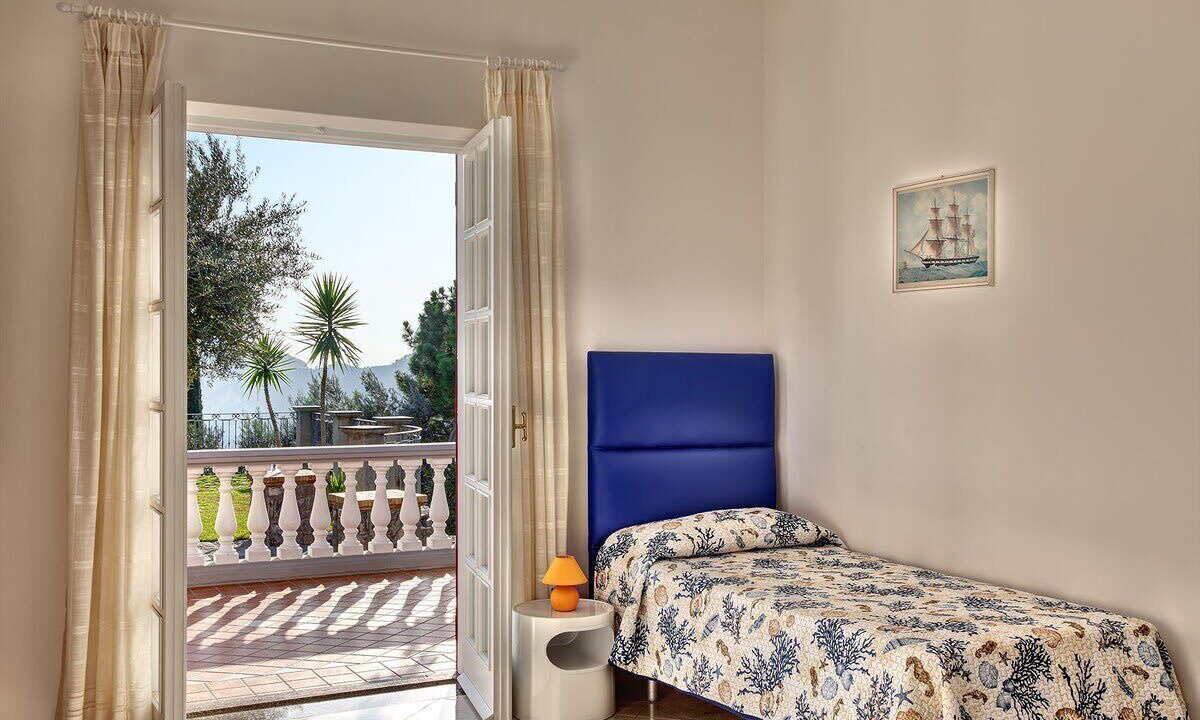 Photo of Bedroom in Sirenuse