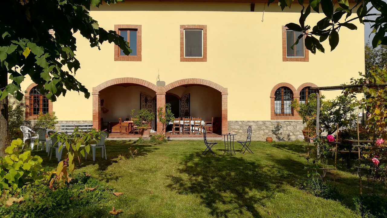 Photo of Outdoor in Saturnana