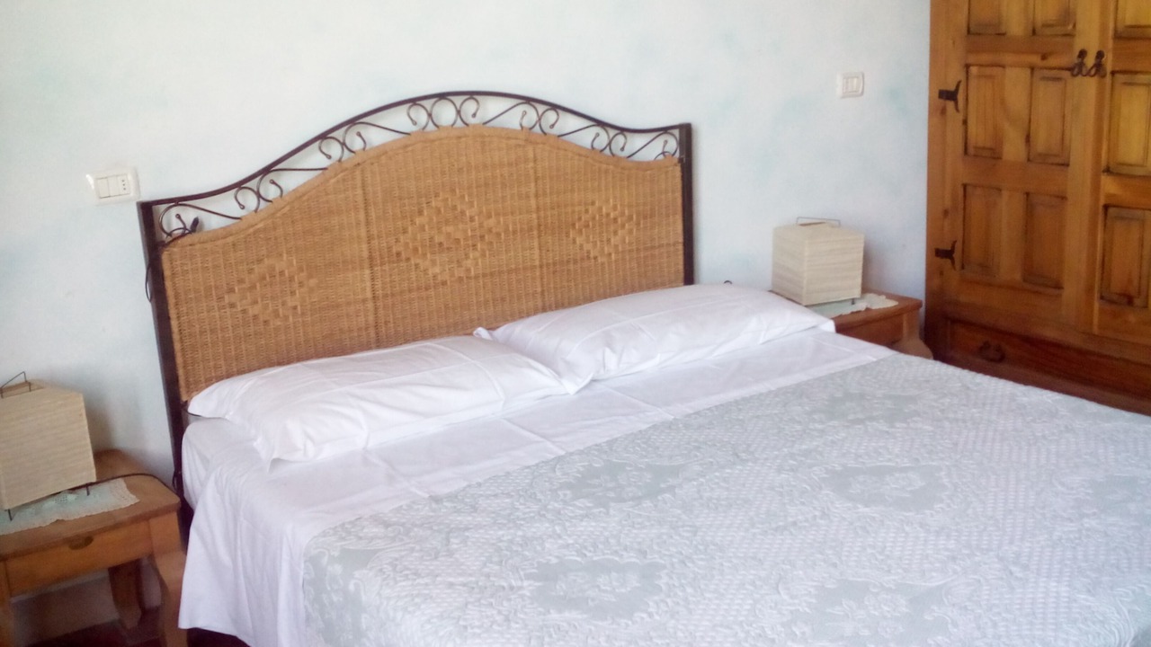 Photo of Bedroom in Toiano