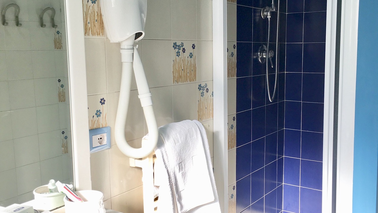 Photo of Bathroom in Universita