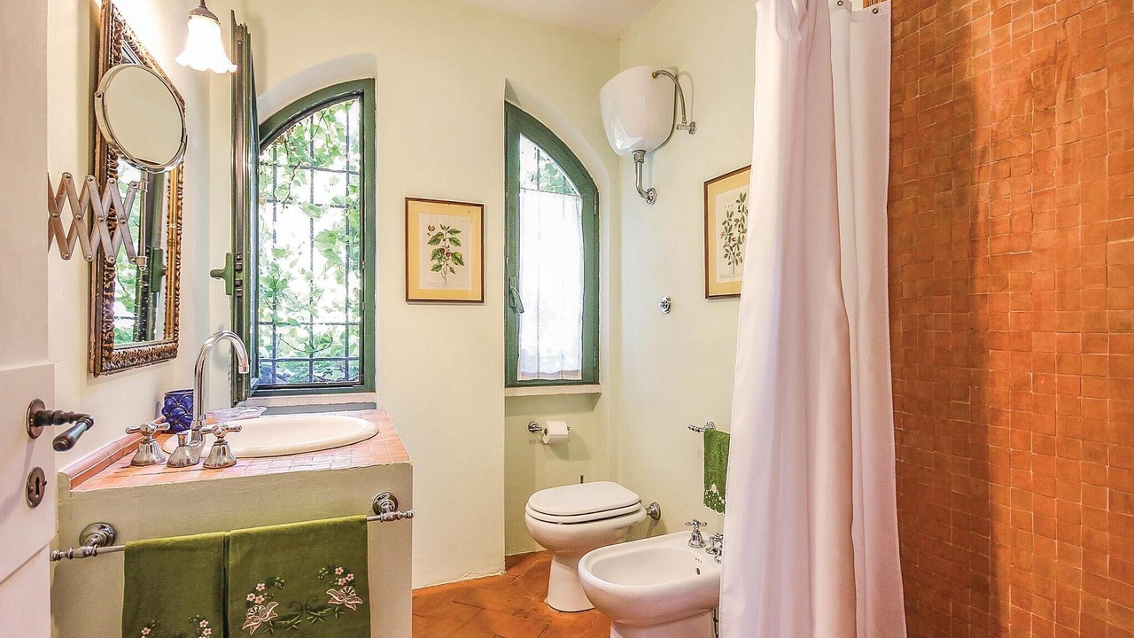 Photo of Bathroom in Pratella