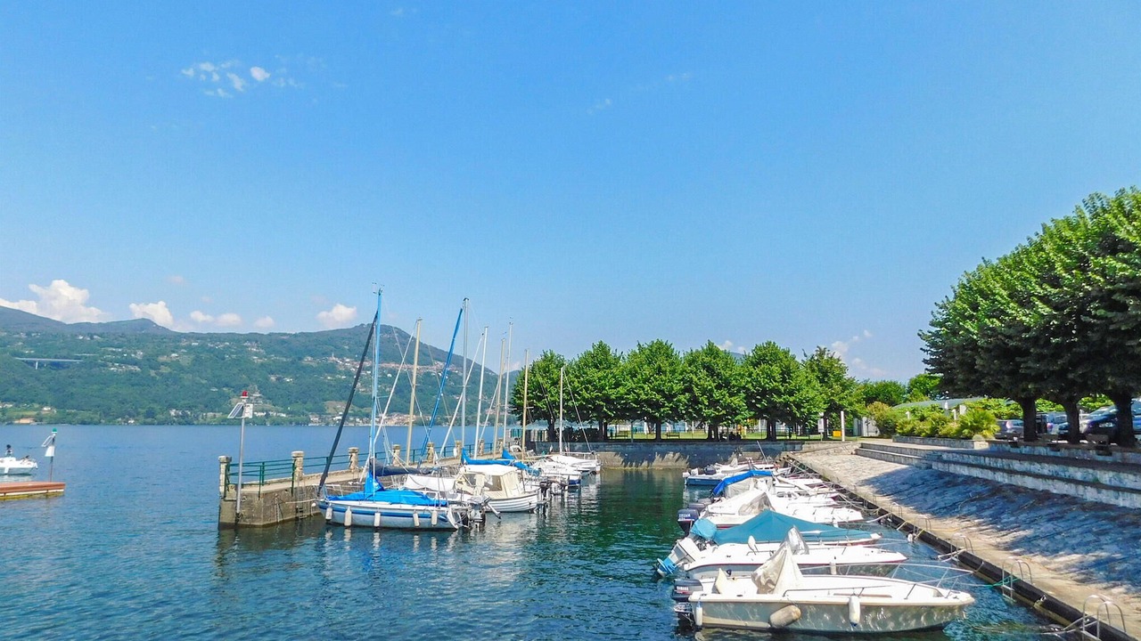 Photo of Others in Porto Valtravaglia