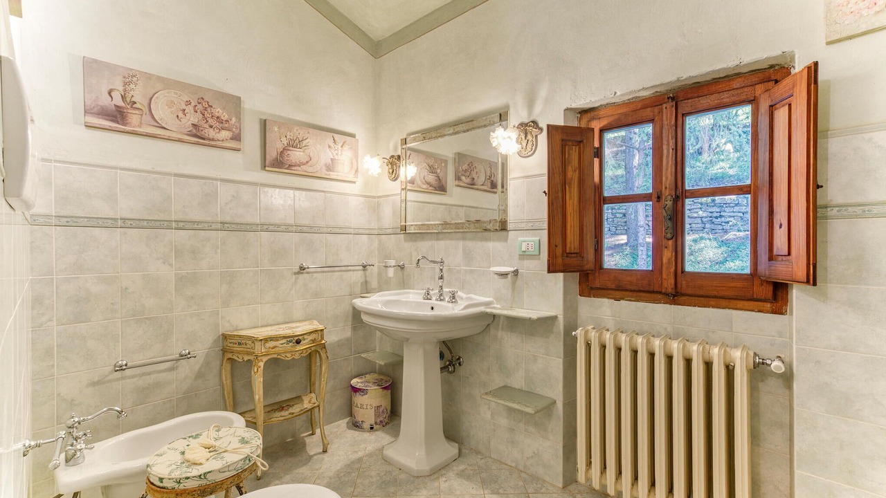 Photo of Bathroom in Arezzo