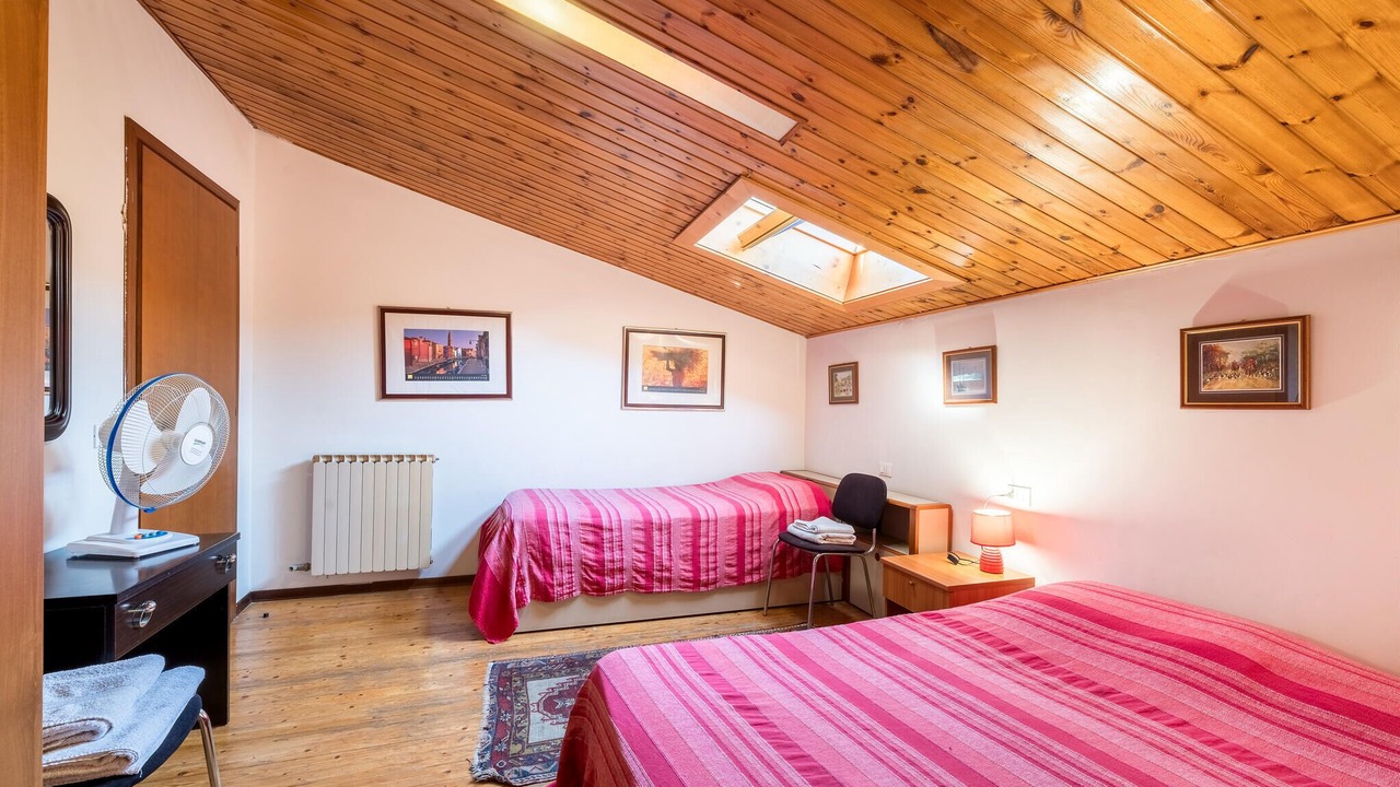 Photo of Others in Villadose