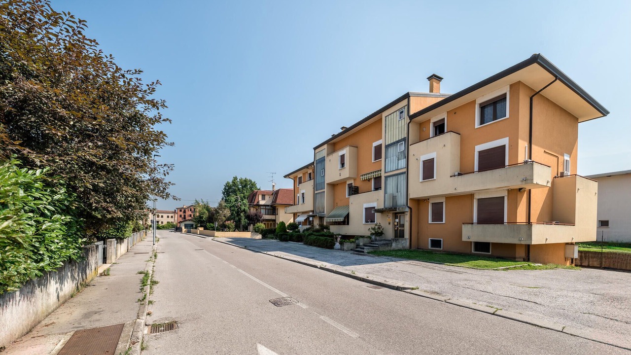 Photo of Others in Villadose