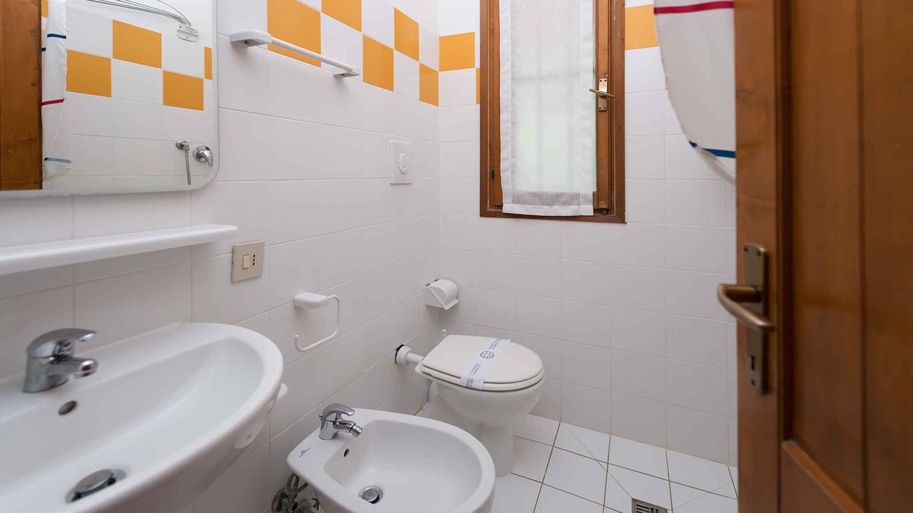 Photo of Bathroom in Lido degli Estensi