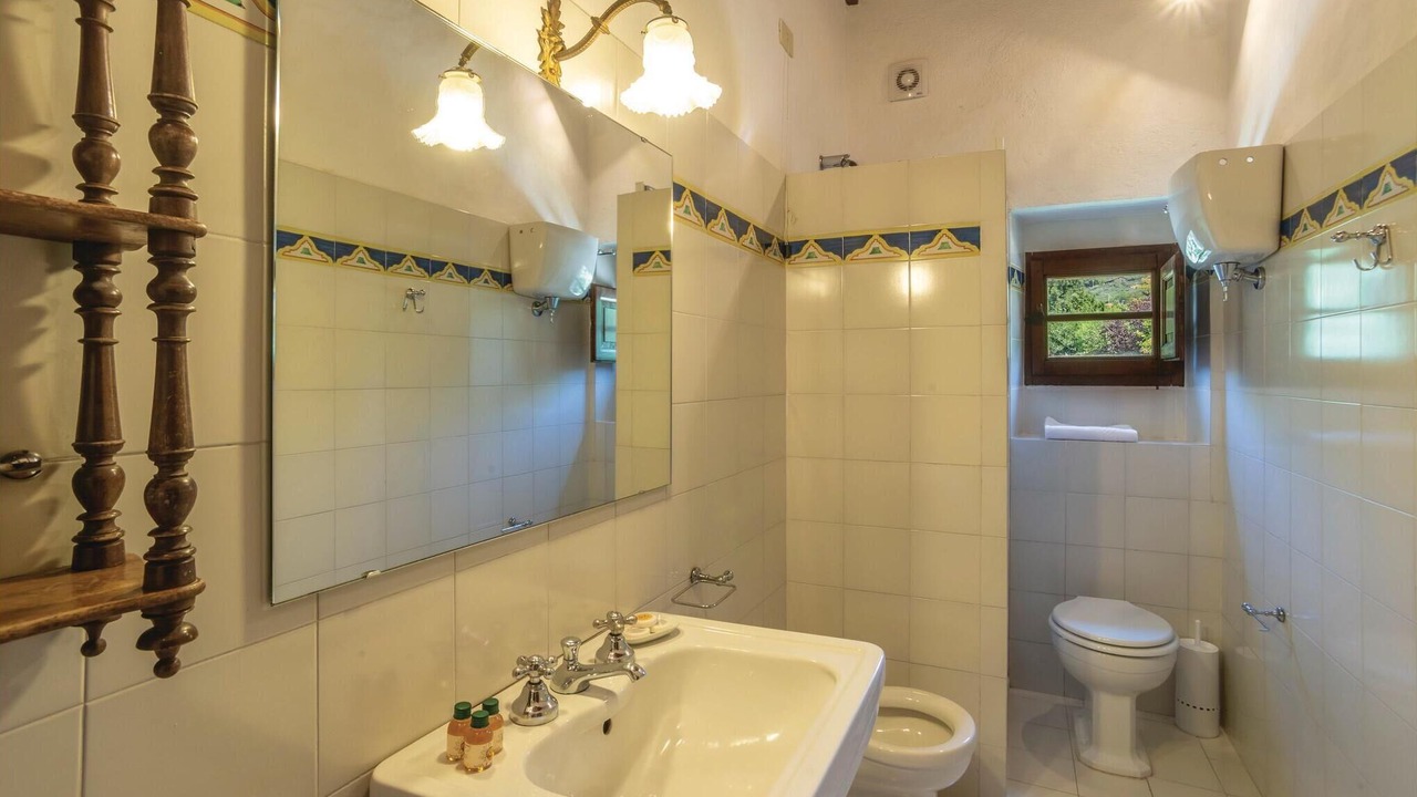 Photo of Bathroom in San Pietro a Cegliolo