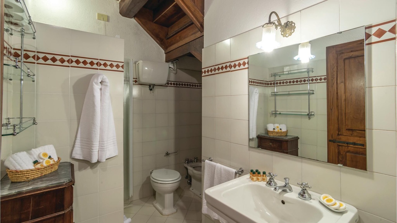 Photo of Bathroom in San Pietro a Cegliolo