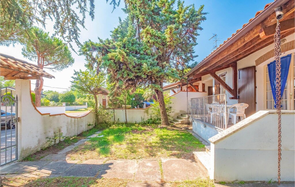 Photo of Buildings in Lido di Volano
