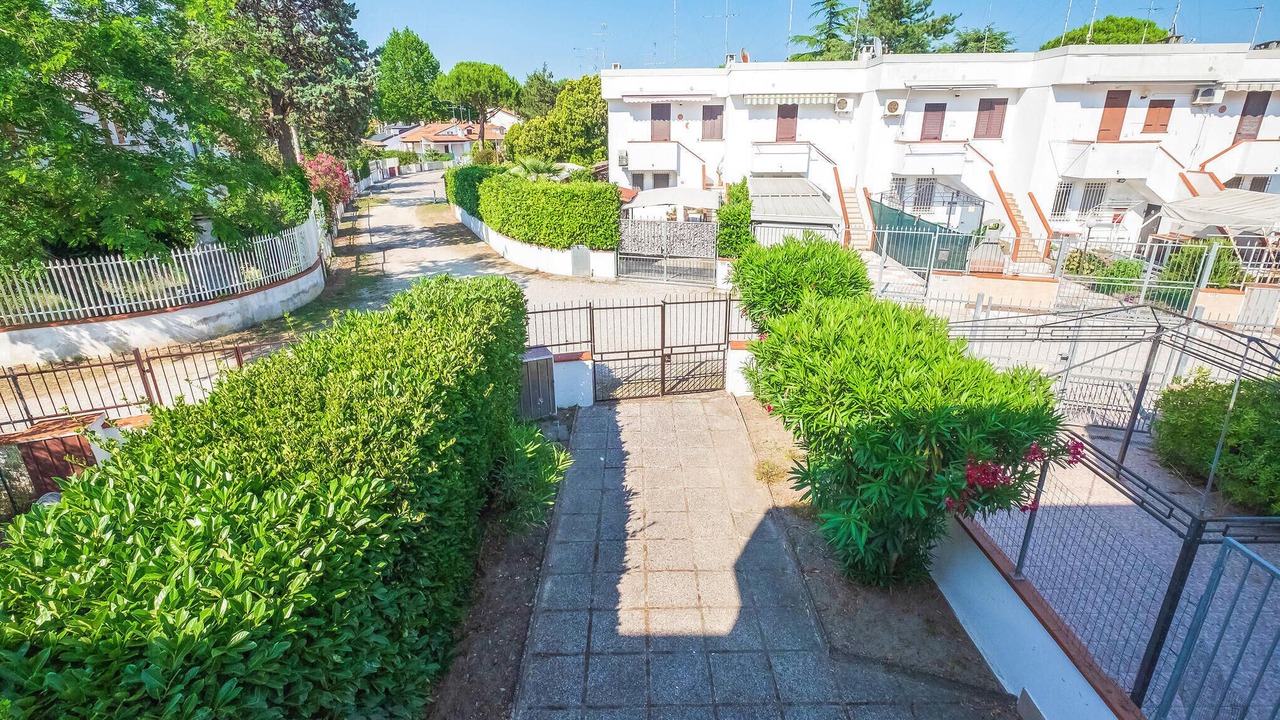 Photo of Bedroom in Lido delle Nazioni